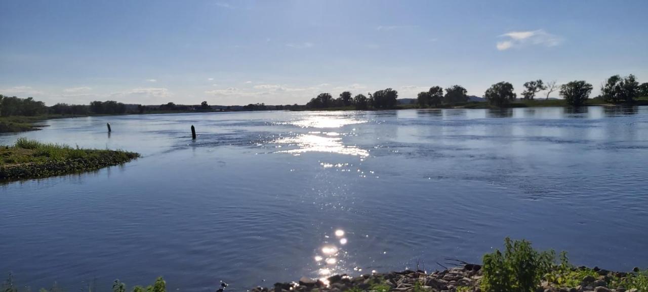 De Luet *